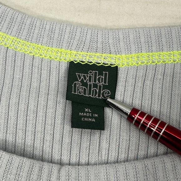 2 Piece Wild Fable Women's XL Black Crop Sweater And Light Blue Ribbed T-Shirt - Picture 16 of 16